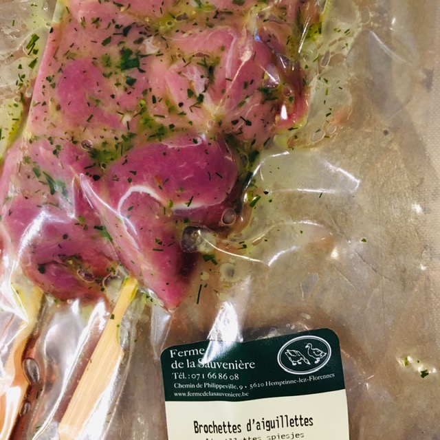 canard - brochettes marinees à l'ail par 2 pc. (+-200g/1pers.)
