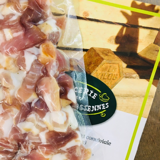 salaison - lardons cubes à l'ancienne/180g (surgelés)