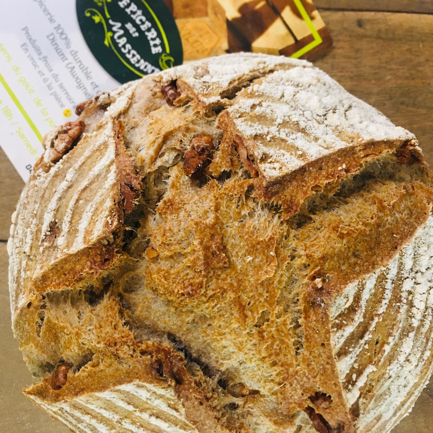 pain 600g - noix - levain